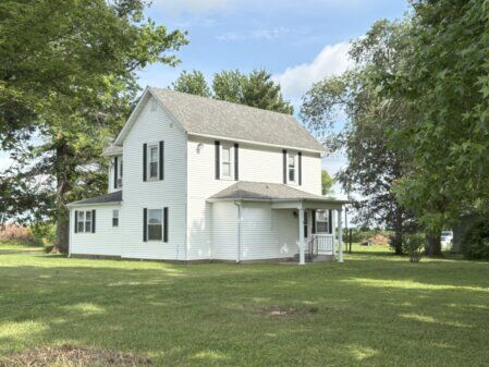 Price - Spracklin Auctions
